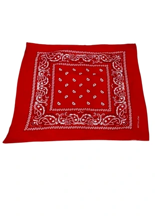 Pañuelo Bandana Rojo con Estampado Paisley Blanco - 52x52 cm, marca: Local, estado: Muito bom, €5.00, €5.95 inclui Proteção do Comprador