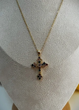 Collier croix avec pierres acier inoxydable, marque: nyrabijoux, état: Neuf avec étiquette, 8,00 €, 9,10 € Protection acheteurs incluse