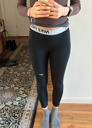 Nike Leggings, brand: Nike, condizioni: Ottime, taglia: S / IT 40 / EU 36, €7.00, €8.05 include la Protezione acquisti