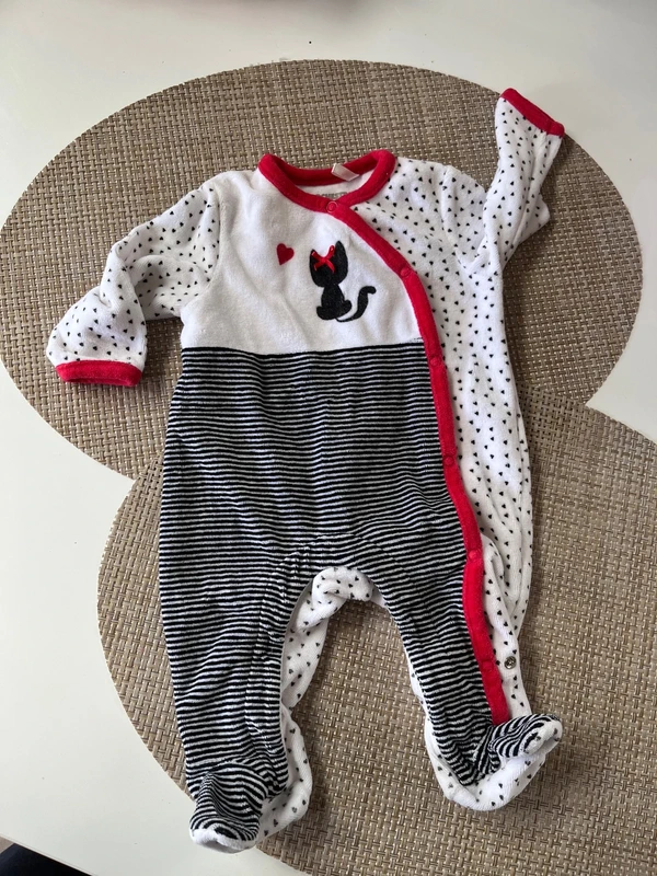 6 pyjamas chaud taille 3 mois - photo numéro 5