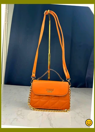 Sac a bandoulière Guess marron pour femme, brand: GUESS, condizioni: Buone, €25.00, €26.95 include la Protezione acquisti