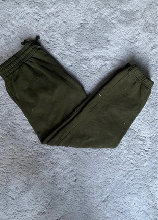 Jogging vert kaki / taille S, état: Bon état, taille: S, 3,00 €, 3,85 € Protection acheteurs incluse