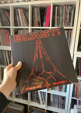 Blast It’s In My Blood  LP, état: Neuf avec étiquette, 30,00 €, 32,20 € Protection acheteurs (Pro) incluse