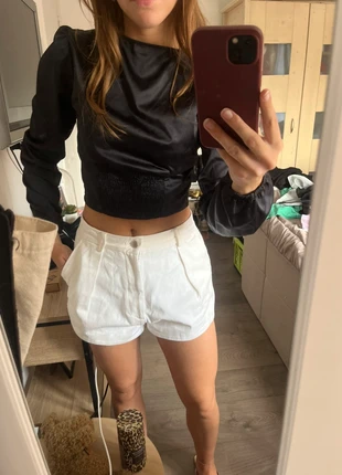 Satijnen top, merk: Royal Chicks, staat: Nieuw zonder prijskaartje, maat: XS / 34 / 6, € 6,00, € 7,00 inclusief Kopersbescherming