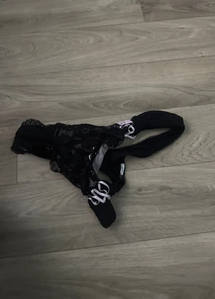 String, marque: String, état: Neuf avec étiquette, taille: S / 36 / 8, 1,00 €, 1,75 € Protection acheteurs incluse