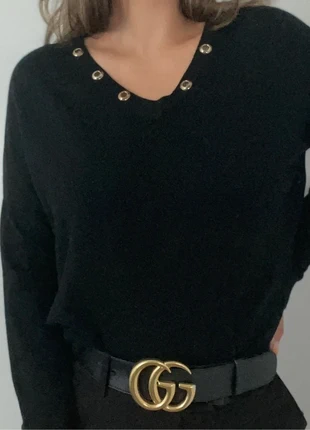 pull noir col V, marke: Independent, zustand: Sehr gut, größe: M / 38 / 10, 5,00 €, 5,95 € inklusive Vinted-Käuferschutz