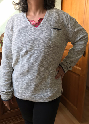 Pull col V en coton gris clair, brand: s.Oliver, condition: Very good, size: XL / 42 / 14, 15.00 €, 16.45 € includes Buyer Protection