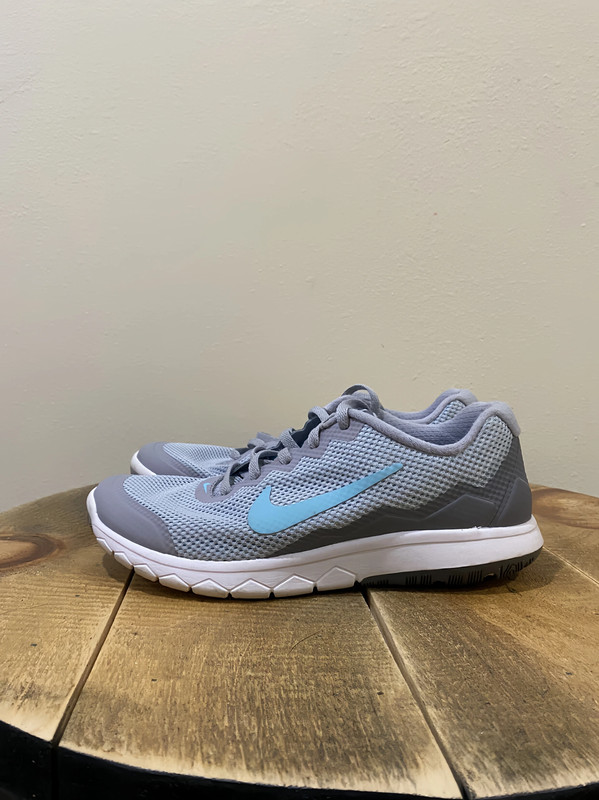 Women's Nike Running Shoes 2