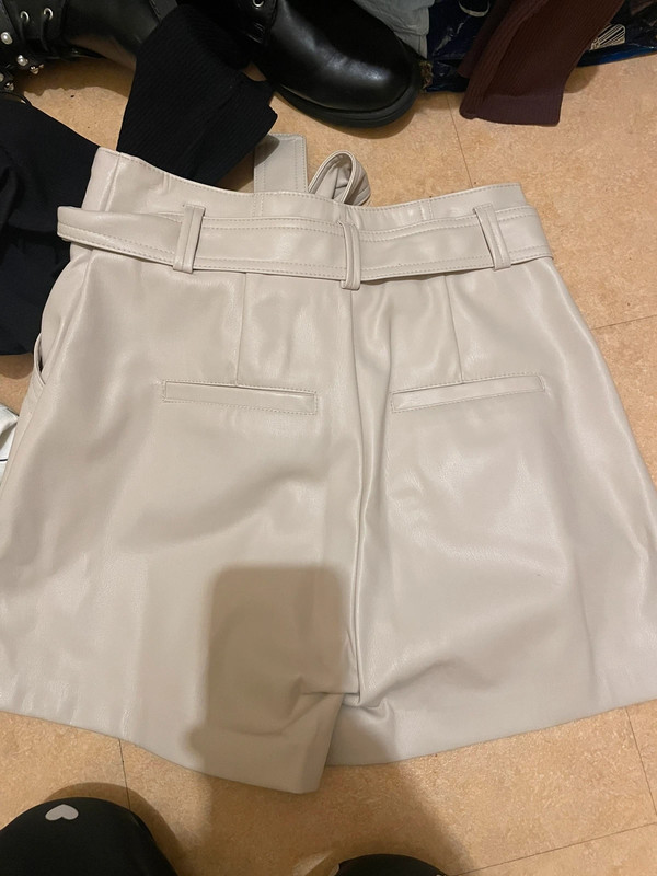 Short similicuir beige 2