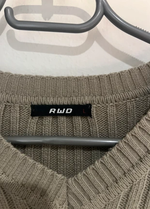 Pull sans manche RWD, marke: RWD, zustand: Gut, größe: L, 20,00 €, 21,70 € inklusive Vinted-Käuferschutz