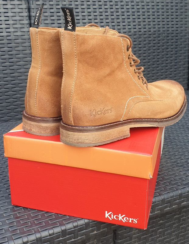 Chaussures cuir Kickers Alphato Camel. Jamais port es. Taille 43