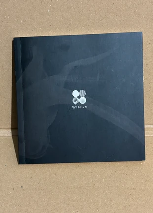 BTS Album " Wings " version W, condition: Very good, €5.00, €5.95 includes Buyer Protection