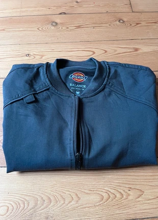 Veste-Dickies-Gris-taille XS, brand: Dickies, condizioni: Ottime, taglia: XS / IT 38 / EU 34, €12.00, €13.30 include la Protezione acquisti