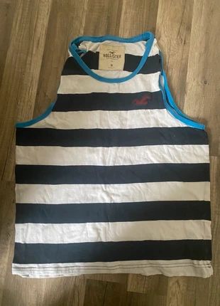 🔵 Débardeur rayé Hollister taille M bleue marine et blanc, marque: Hollister, état: Bon état, taille: M, 4,00 €, 4,90 € Protection acheteurs incluse