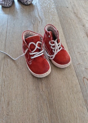 Stevige schoenen, merk: Piedro, staat: Heel goed, maat: 20, € 9,50, € 10,68 inclusief Kopersbescherming