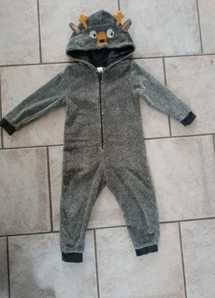 Combinaison Pilou pilou en tête de cerf, marque: Palomino, état: Très bon état, taille: 4 ans / 104 cm, 5,00 €, 5,95 € Protection acheteurs incluse