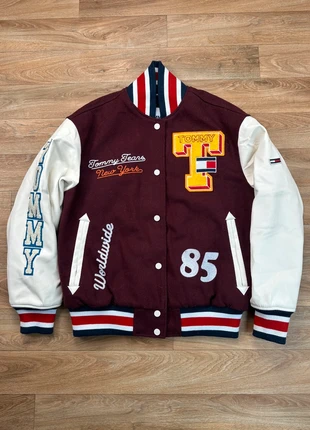 Veste Teddy tommy hilfiger varsity jacket bordeaux et blanc / taille XS, brand: Tommy Hilfiger, condition: Very good, size: XS, €110.00, €116.20 includes Buyer Protection