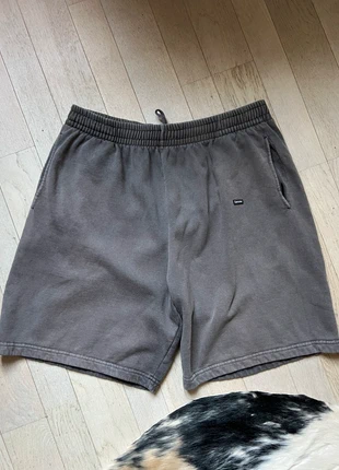 Short small box supreme overdyed, marke: Supreme, zustand: Sehr gut, größe: XL, 55,00 €, 58,45 € inklusive Vinted-Käuferschutz