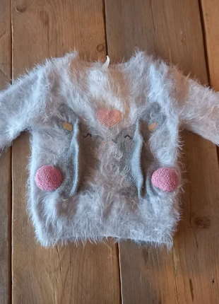 Pull gris avec lapins, brand: Young Dimension, condition: Good, size: 18-24 months / 86 cm, €1.00, €1.75 includes Buyer Protection