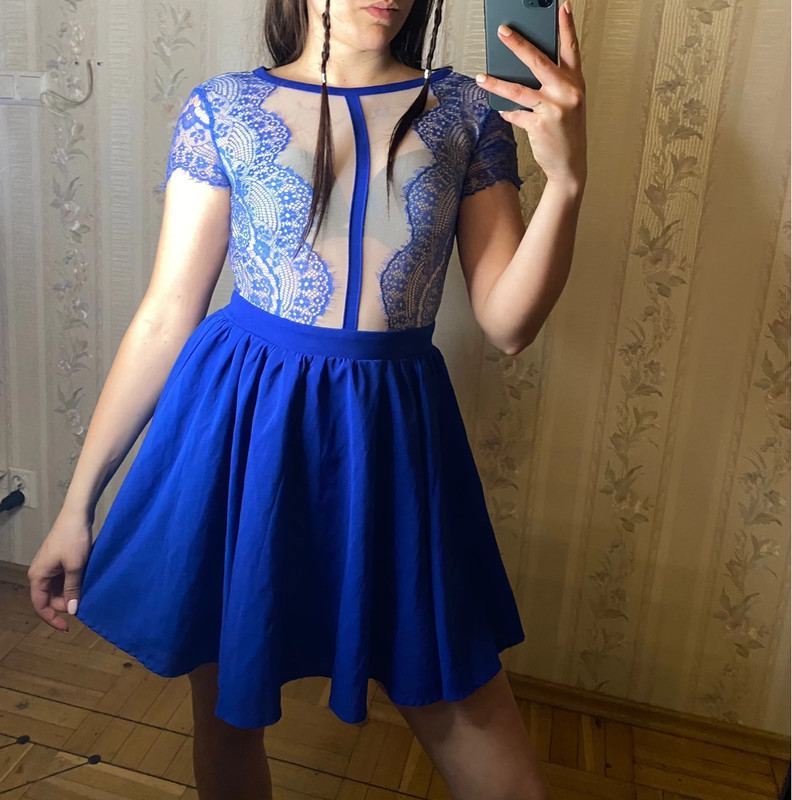 Niebieska sukienka balowa modna okazja koronka missguided - Vinted