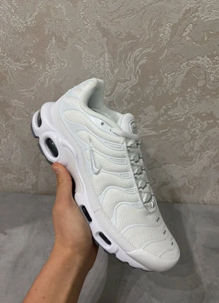 Nike air max pluse triple white, marque: Nike, état: Neuf avec étiquette, taille: 43, 82,99 €, 87,84 € Protection acheteurs incluse