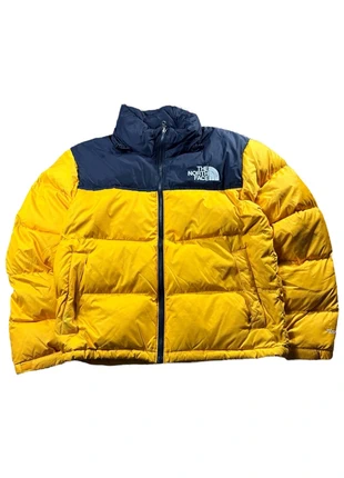 Doudoune Veste D’hiver The North Face 700 / Noir et Jaune - Taille M, marca: The North Face, estado: Muito bom, tamanho: M / 38 / 10, €69.00, €73.15 inclui Proteção do Comprador