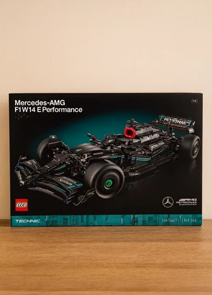 Lego Mercedes 42171 - AMG F1 W14 e perfermonce, brand: LEGO, condizioni: Ottime, taglia: Taglia unica, €129.90, €137.10 include la Protezione acquisti Pro