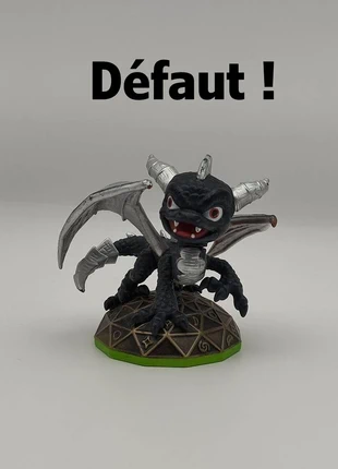 Défaut - Spyro - Personnage - Dark Spyro, marke: Skylanders, zustand: Zufriedenstellend, größe: Einheitsgröße, 3,90 €, 4,80 € inklusive Vinted-Käuferschutz