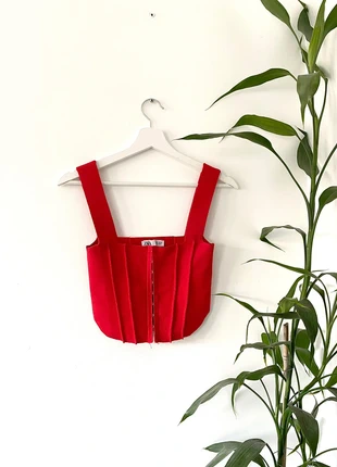 Top corset Zara rouge  , marque: Zara, état: Neuf sans étiquette, taille: S / 36 / 8, 25,00 €, 26,95 € Protection acheteurs incluse