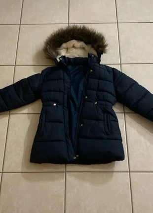 Manteau pour l’hiver à capuche, marque: Name It, état: Très bon état, taille: 11 ans / 146 cm, 12,00 €, 13,30 € Protection acheteurs incluse
