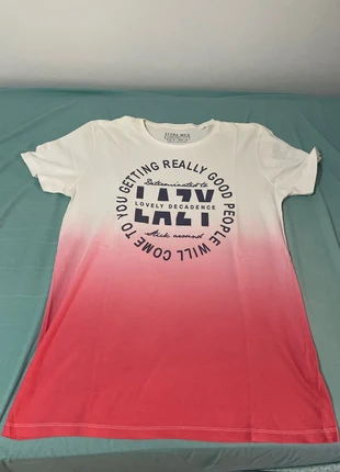 T-shirt fade casual, marca: Sfera, estado: Nuevo sin etiquetas, tamaño: M / 38 / 10, 15,00 €, 16,45 € Protección al comprador incluida