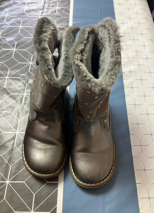 Bottes chaudes facon Ugg chaussea 25 Vinted