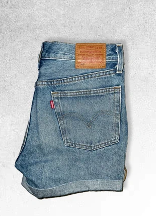short en jean Levis - 36, brand: Levi's, condition: Very good, size: S / 36 / 8, €29.00, €31.15 includes Buyer Protection Pro