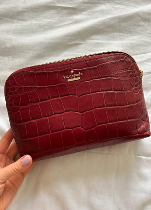 Kate Spade small leather pouch , marque: Kade Spade New York, état: Très bon état, 50,00 €, 53,20 € Protection acheteurs incluse