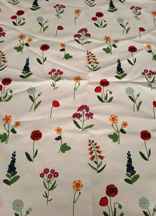 Tissu fleurs des champs, marque: TISSU, état: Très bon état, 3,00 €, 3,85 € Protection acheteurs (Pro) incluse