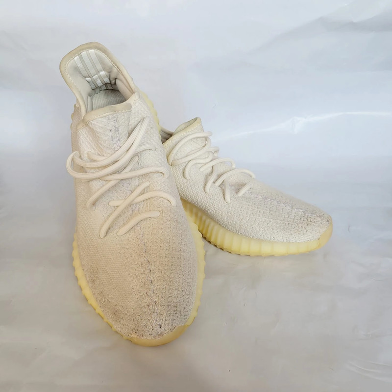 Yeezy Boost 350 V2 Triple White UK 9 Vinted