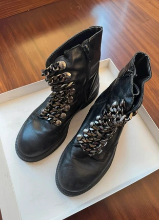 👢 Stivaletti donna in pelle con catene – Nero – Taglia 36, marque: Vera Pelle, état: Bon état, taille: 36, 5,00 €, 5,95 € Protection acheteurs incluse