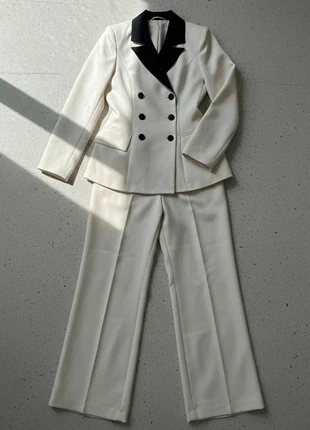 Ensemble blazer nude avec col noir et pantalon droit, estado: Muy bueno, tamaño: M / 38 / 10, 74,99 €, 79,44 € Protección al comprador incluida