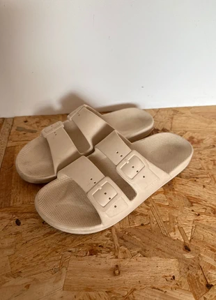 Freedom Moses slippers, merk: Freedom Moses, staat: Goed, maat: 37, € 10,00, € 11,20 inclusief Kopersbescherming