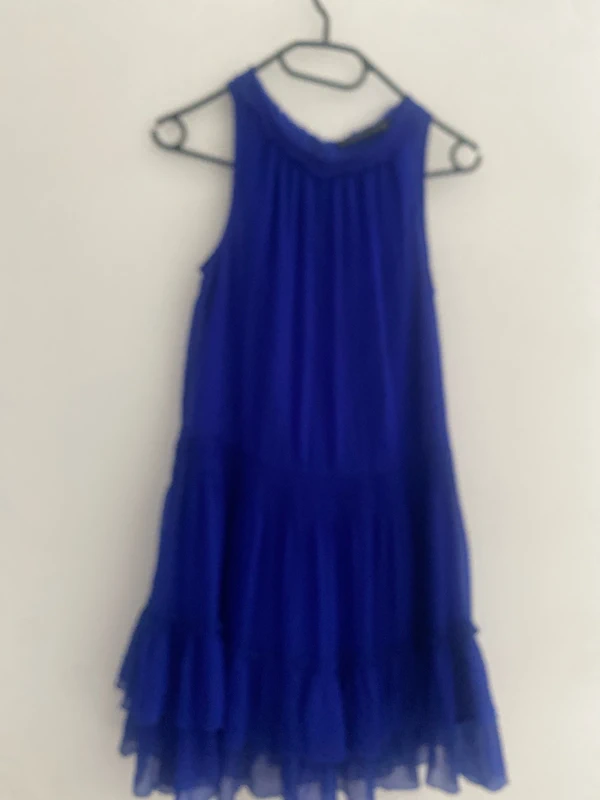 Robe ZARA Trafaluc bleu à volants