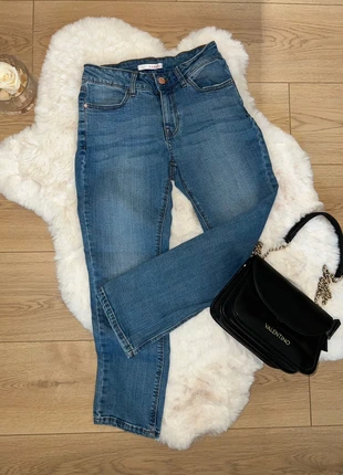 Jean pour jeune fille - T34, marque: Camaïeu, état: Très bon état, taille: XS / 34 / 6, 4,99 €, 5,94 € Protection acheteurs incluse