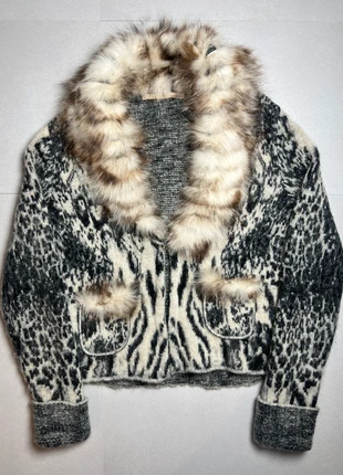 Magnifique Cardigan Roberto Cavalli style léopard crème / noir made in ITALY - Taille M, brand: Roberto Cavalli, condition: Very good, size: M / 38 / 10, €300.00, €315.70 includes Buyer Protection