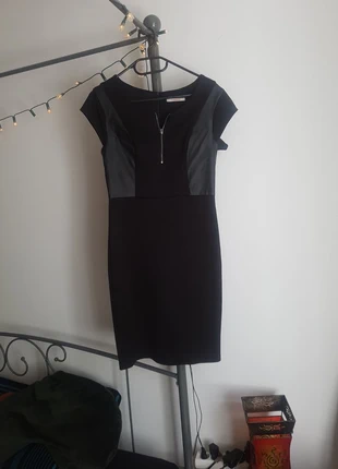 Robe noir , brand: Camaïeu, condizioni: Ottime, taglia: M / IT 42 / EU 38, €10.00, €11.20 include la Protezione acquisti