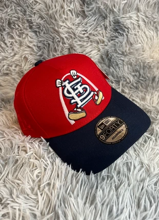 Gorra New Era 9Forty A-Frame St. Louis Cardinals “Cartoon Edition” nunca usada,, brand: New Era, condizioni: Nuovo senza cartellino, taglia: Taglia unica, €27.90, €30.00 include la Protezione acquisti