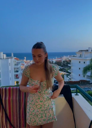 Gorgeous summed dress, marque: Glamour, état: Neuf sans étiquette, taille: S / 36 / 8, 15,00 €, 16,45 € Protection acheteurs incluse