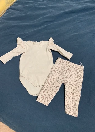 Ensemble 6 mois, brand: Zeeman, condition: Very good, size: 6-9 months / 68 cm, €1.50, €2.28 includes Buyer Protection