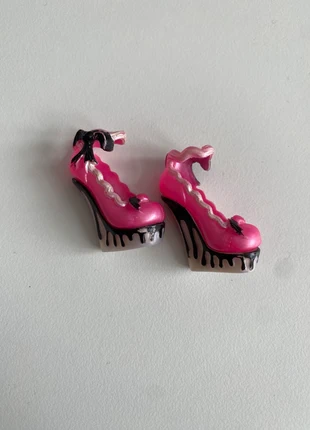 Monster High Sweet 1600 Draculaura Replacement Shoes, brand: Monster High, condition: Very good, size: One size, £8.99, £10.01 includes Buyer Protection