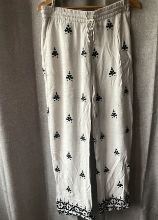 Pantalon Effet Lin Bohème, marke: Zara, zustand: Sehr gut, größe: M / 38 / 10, 15,00 €, 16,45 € inklusive Vinted-Käuferschutz