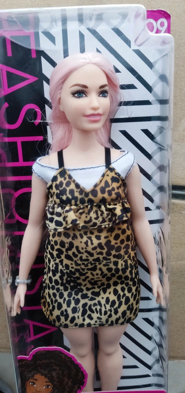 Barbie sales fashionista 109