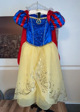 Robe Blanche neige et les 7 nains, brand: Disney, condition: Very good, size: 7 years / 122 cm, €35.00, €37.45 includes Buyer Protection